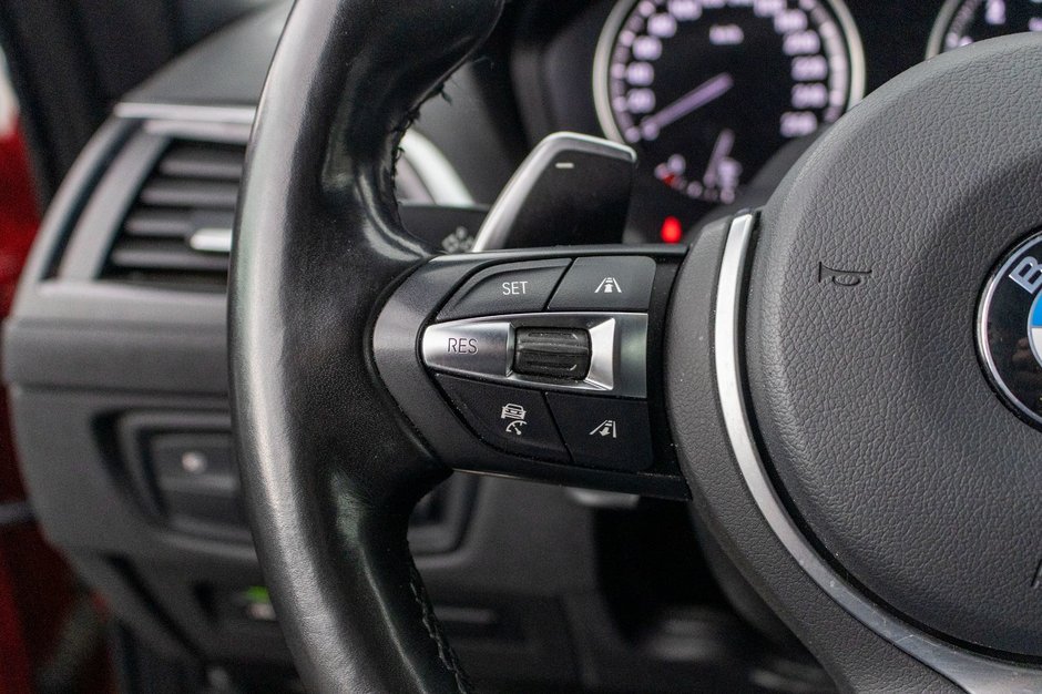 BMW 2 Series 230i xDrive MPACK ROUGE CUIR NAV 2021 BAS KILO PAS DE RECLAMATION AU CARFAX