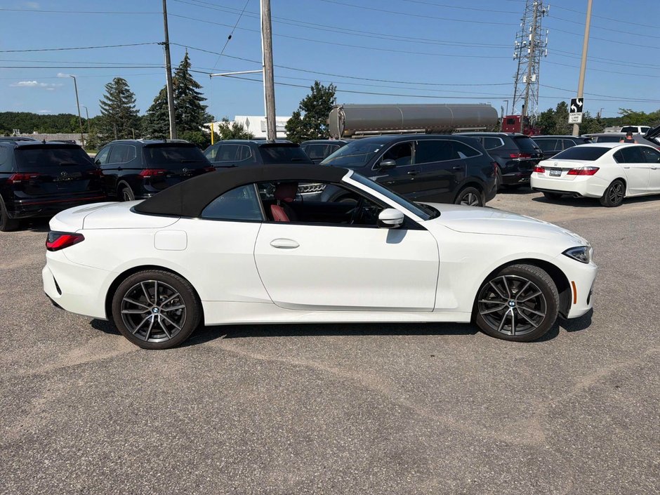 BMW 4 Series 430i xDrive CABRIO BLANC CUIR ROUGE 2024 1 PROPRIO PAS DE RECLAMATION AU CARFAX