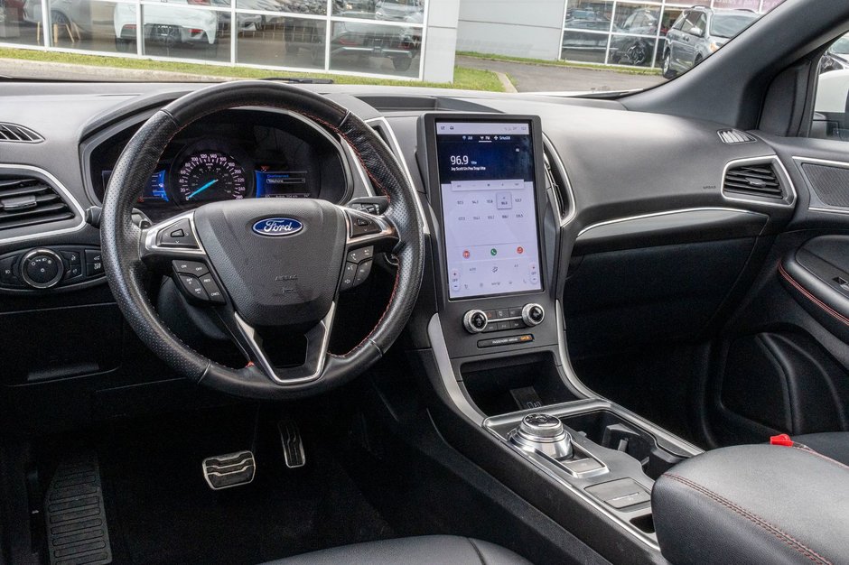 Ford Edge ST-LINE BLANC AWD 58228KM 2022 1 PROPRIO PAS DE RECLAMTION AU CARFAX