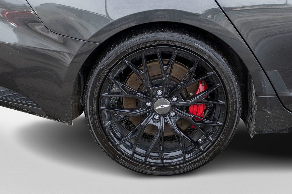 2023 GENESIS G70 3.3T SPORT AWD GRIS CUIR ROUGE WOW BAS KILO