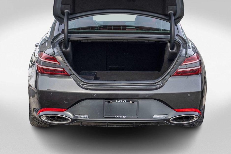 2023 GENESIS G70 3.3T SPORT AWD GRIS CUIR ROUGE WOW BAS KILO