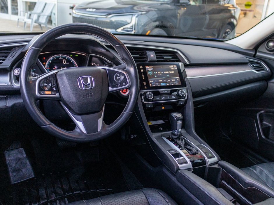 2018 Honda Civic Sedan TOURING AUTOM CUIR TOIT 1 OWNER NO CARFAX CLAIM