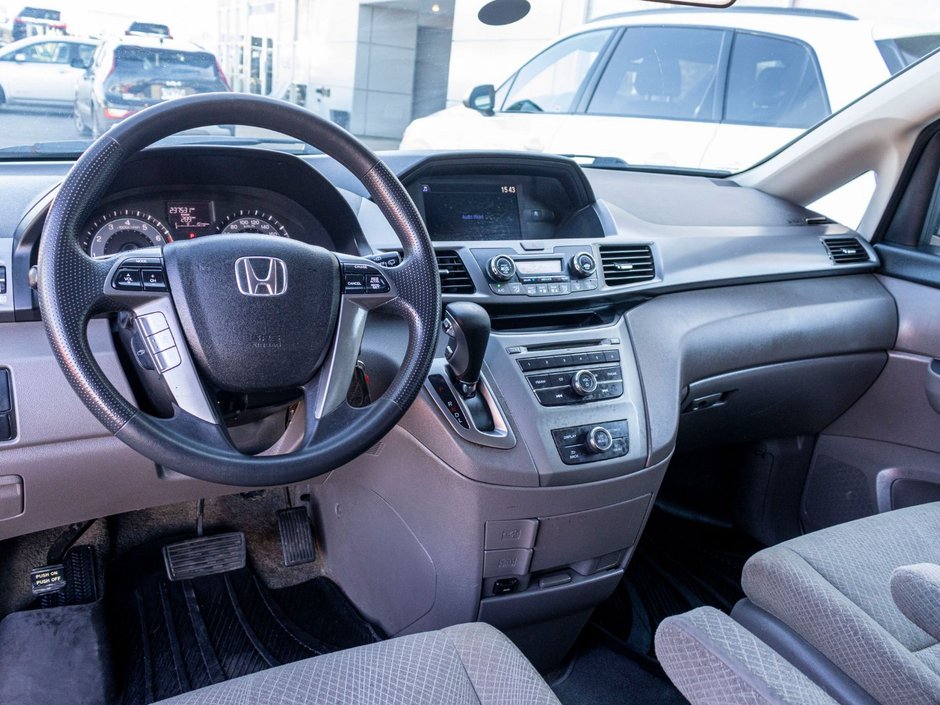 Honda Odyssey LX NOIR AUTOM A/C 2014 TEL QUEL