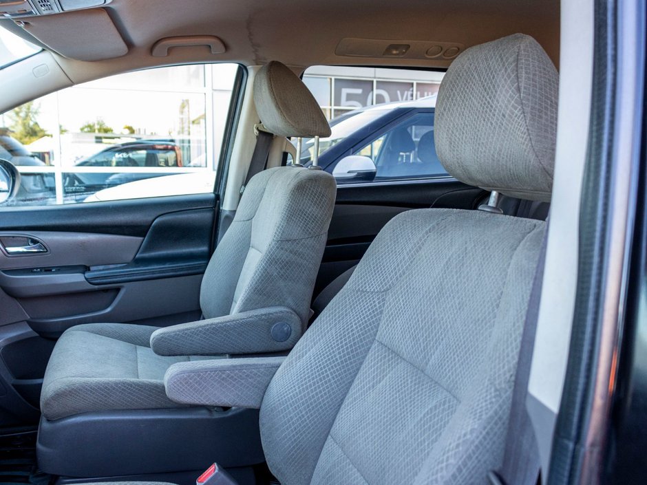 Honda Odyssey LX NOIR AUTOM A/C 2014 TEL QUEL