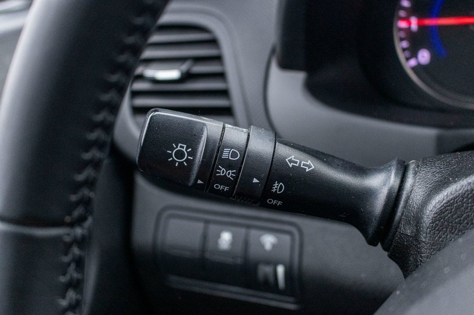 Hyundai Accent GLS TOIT MAN MAGS 2014 PAS DE RECLAMATION AU CARFAX