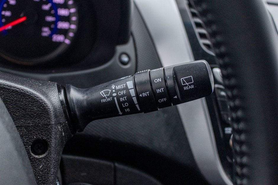 Hyundai Accent GLS TOIT MAN MAGS 2014 PAS DE RECLAMATION AU CARFAX