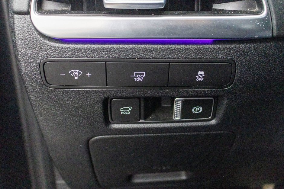 Hyundai Palisade ULTIMATE CALLIGRAPHY AWD CUIR TOIT 2023 PAS DE RECLAMATION AU CARFAX