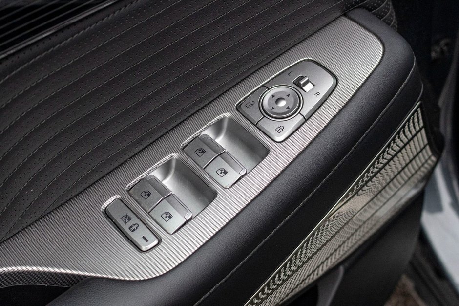 Hyundai Palisade ULTIMATE CALLIGRAPHY AWD CUIR TOIT 2023 PAS DE RECLAMATION AU CARFAX