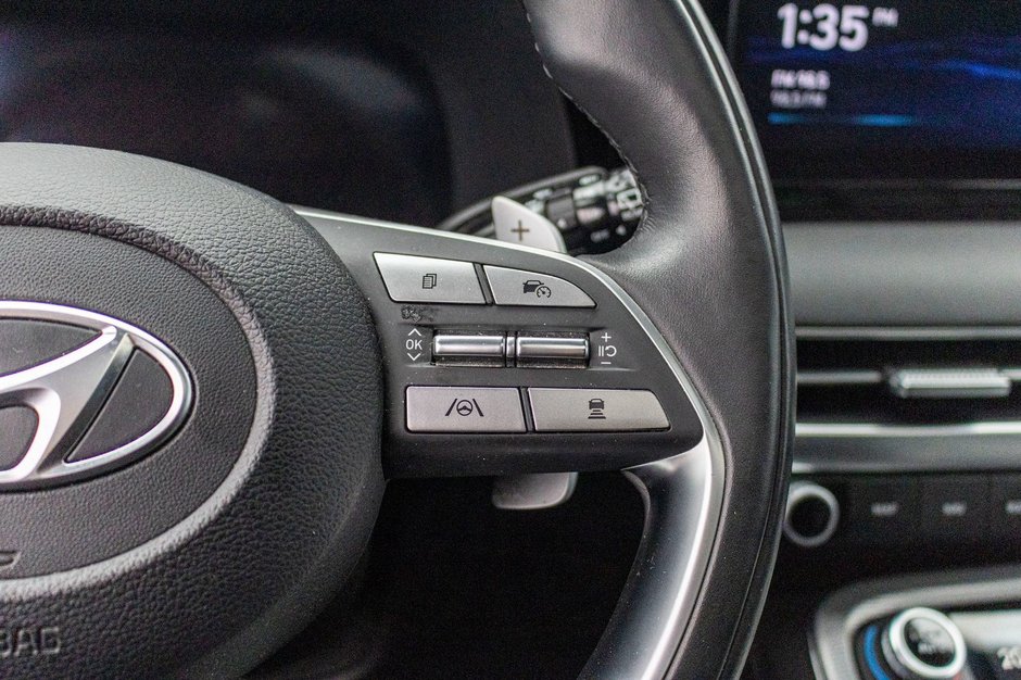 Hyundai Palisade ULTIMATE CALLIGRAPHY AWD CUIR TOIT 2023 PAS DE RECLAMATION AU CARFAX