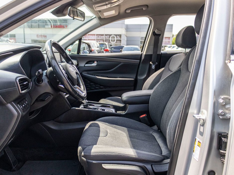 Hyundai Santa Fe ESSENTIAL SILVER AUTOM 2020