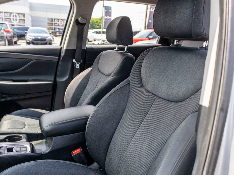 Hyundai Santa Fe ESSENTIAL SILVER AUTOM 2020