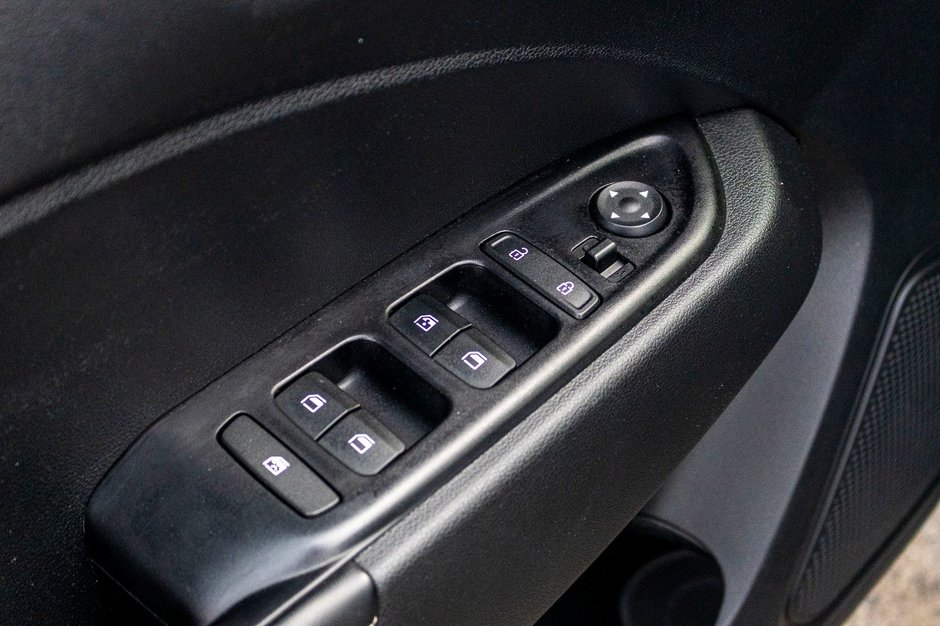 Hyundai Venue ULTIMATE RARE TOIT NAV 2022 PAS DE RECLAMATION AU CARFAX