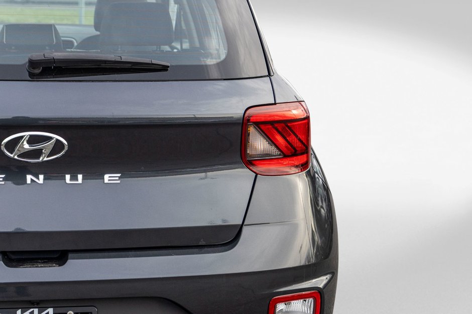 Hyundai Venue ULTIMATE RARE TOIT NAV 2022 PAS DE RECLAMATION AU CARFAX