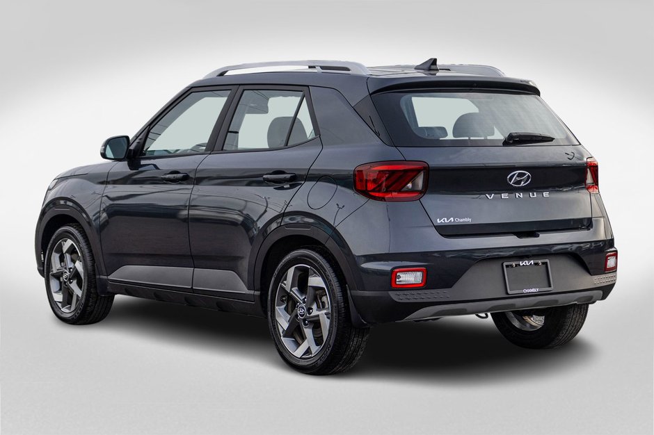 Hyundai Venue ULTIMATE RARE TOIT NAV 2022 PAS DE RECLAMATION AU CARFAX
