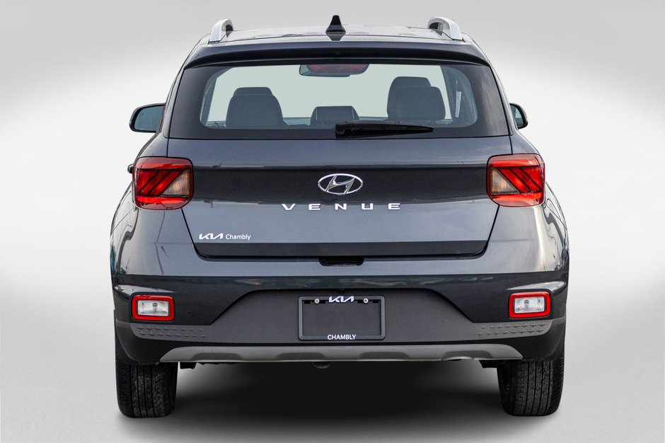 Hyundai Venue ULTIMATE RARE TOIT NAV 2022 PAS DE RECLAMATION AU CARFAX