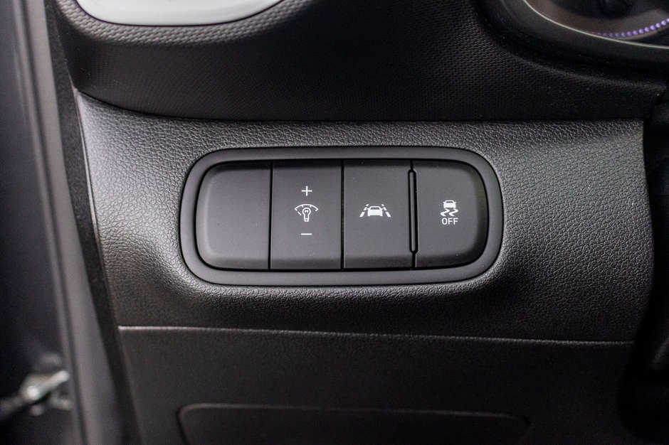 Hyundai Venue ULTIMATE RARE TOIT NAV 2022 PAS DE RECLAMATION AU CARFAX