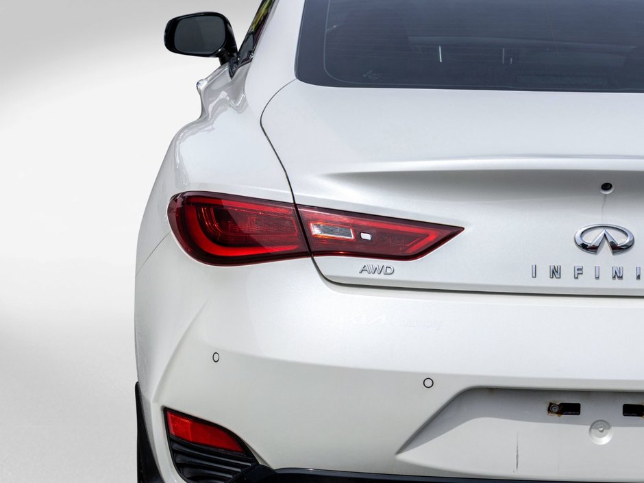 2017 Infiniti Q60 3.0t AWD BLANC CUIR TOIT NAV NO CARFAX CLAIM