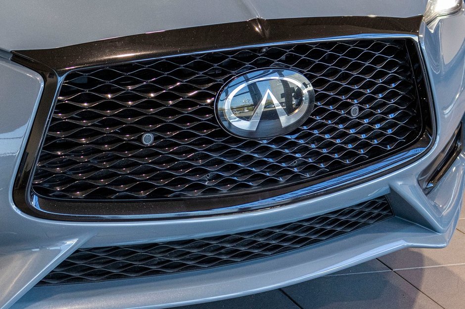 Infiniti Q60 REDSPORT I-LINE AWD CUIR TOIT 2021 RARE