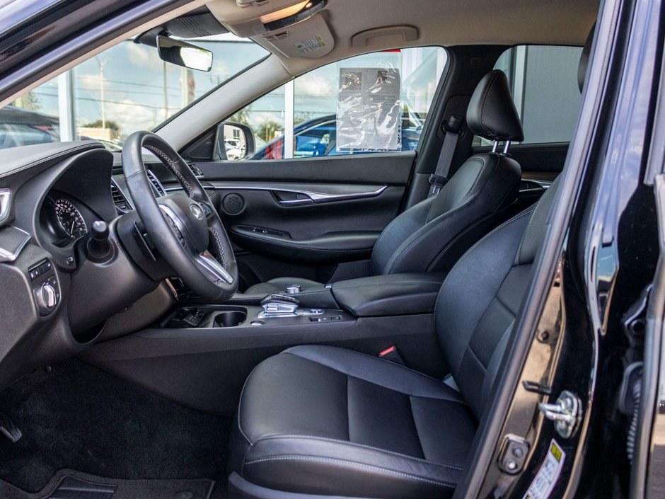 2023 Infiniti QX50 PURE AWD CUIR TOIT NOIR 1 OWNER LOW KMS