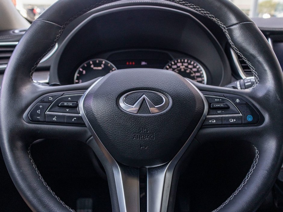 2023 Infiniti QX50 PURE AWD CUIR TOIT NOIR 1 OWNER LOW KMS