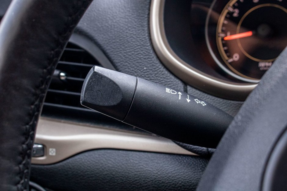 2014 Jeep Cherokee NORTH BAS KILO 8 PNEUS