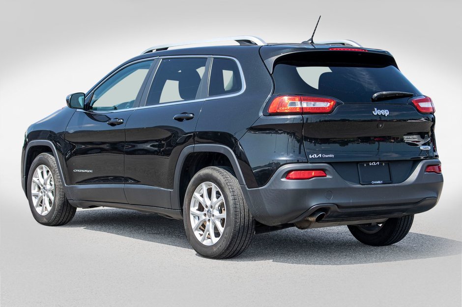 2014 Jeep Cherokee NORTH BAS KILO 8 PNEUS