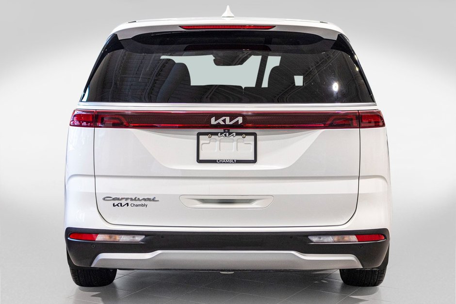 Kia Carnival LX BLANCHE BAS KILO 2022 1 PRORPIO PAS DE RECLAMATION AU CARFAX