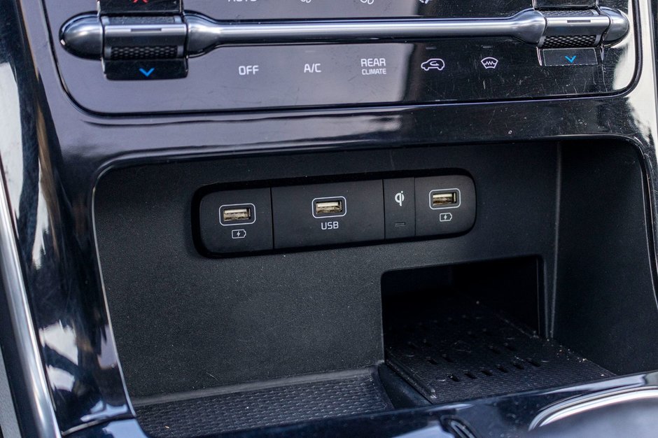 2022 Kia Carnival SX NOIR CUIR NOIR TOIT TOP OF THE LINE