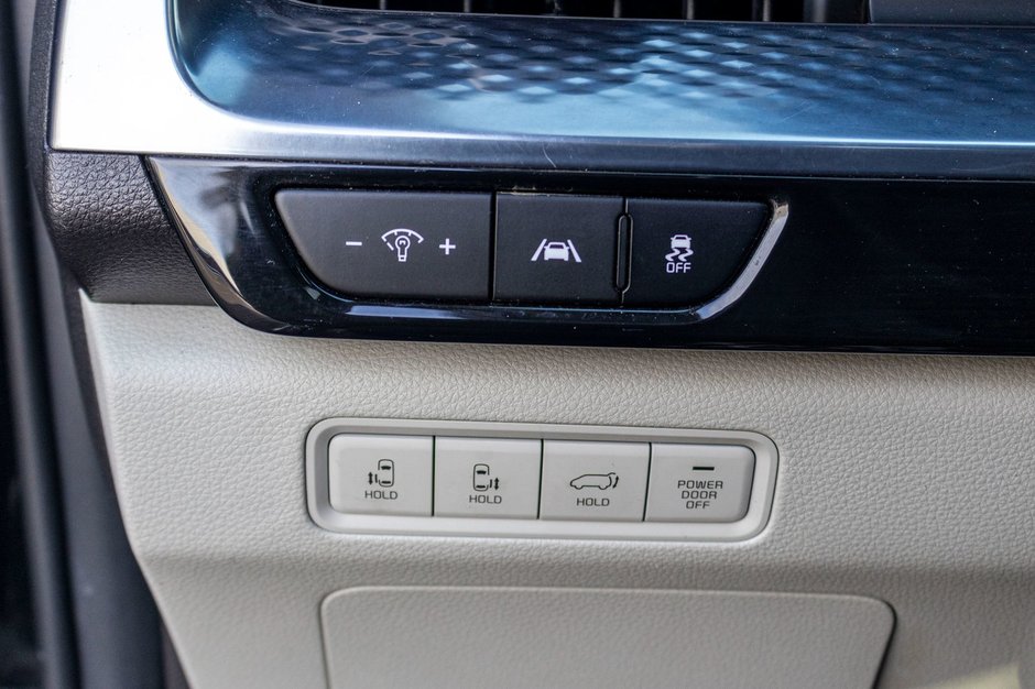 2022 Kia Carnival SX NOIR CUIR NOIR TOIT TOP OF THE LINE