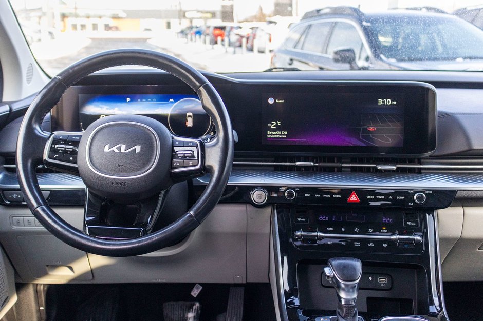2022 Kia Carnival SX NOIR CUIR NOIR TOIT TOP OF THE LINE