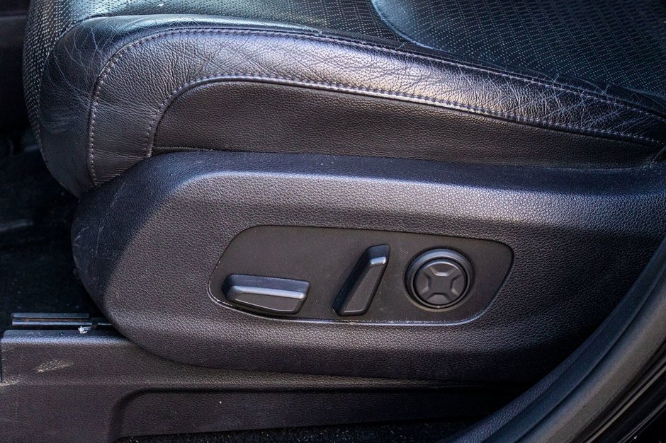 2022 Kia Carnival SX NOIR CUIR NOIR TOIT TOP OF THE LINE