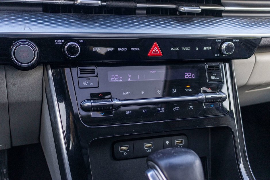 2022 Kia Carnival SX NOIR CUIR NOIR TOIT TOP OF THE LINE