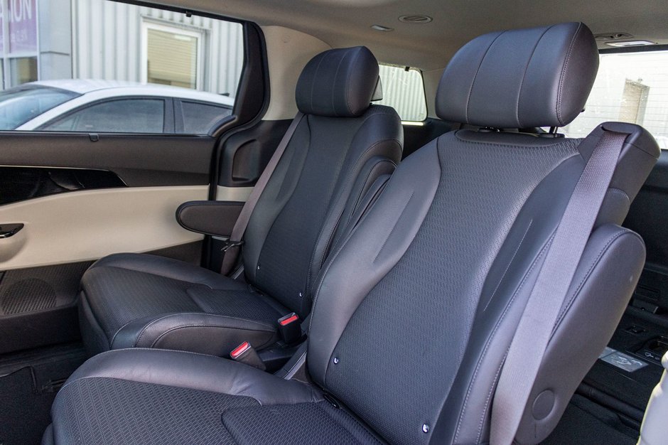 2022 Kia Carnival SX NOIR CUIR NOIR TOIT TOP OF THE LINE