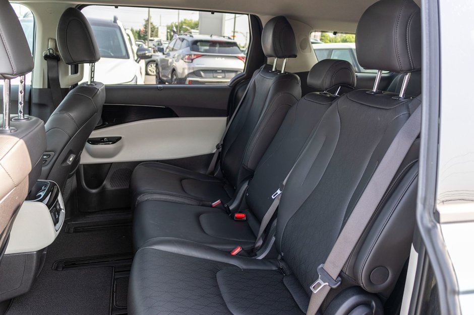Kia Carnival EX PLUS CUIR NAVI 19369KM WOW 2023 PAS DE RECLAMATION AU CARFAX