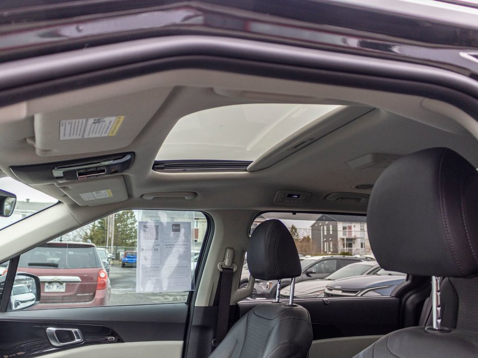 2024 Kia Carnival SX CUIR TOIT TRES BAS KILO 1 OWNER
