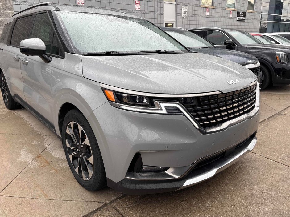 Kia Carnival EX GRIS LOUP CUIR NOIR 2024 RARE