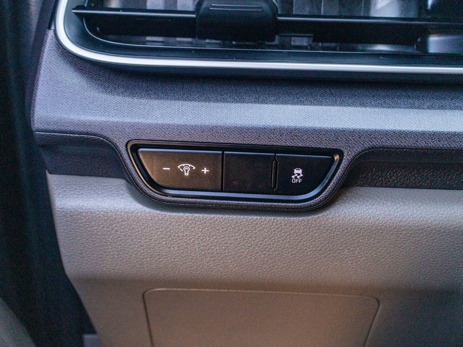 Kia Carnival EX NOIR CUIR NOIR 2025 PAS DE RECLAMATION AU CARFAX