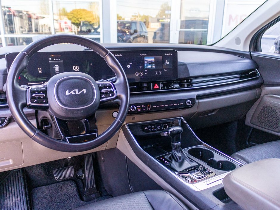 Kia Carnival EX NOIR CUIR NOIR 2025 PAS DE RECLAMATION AU CARFAX