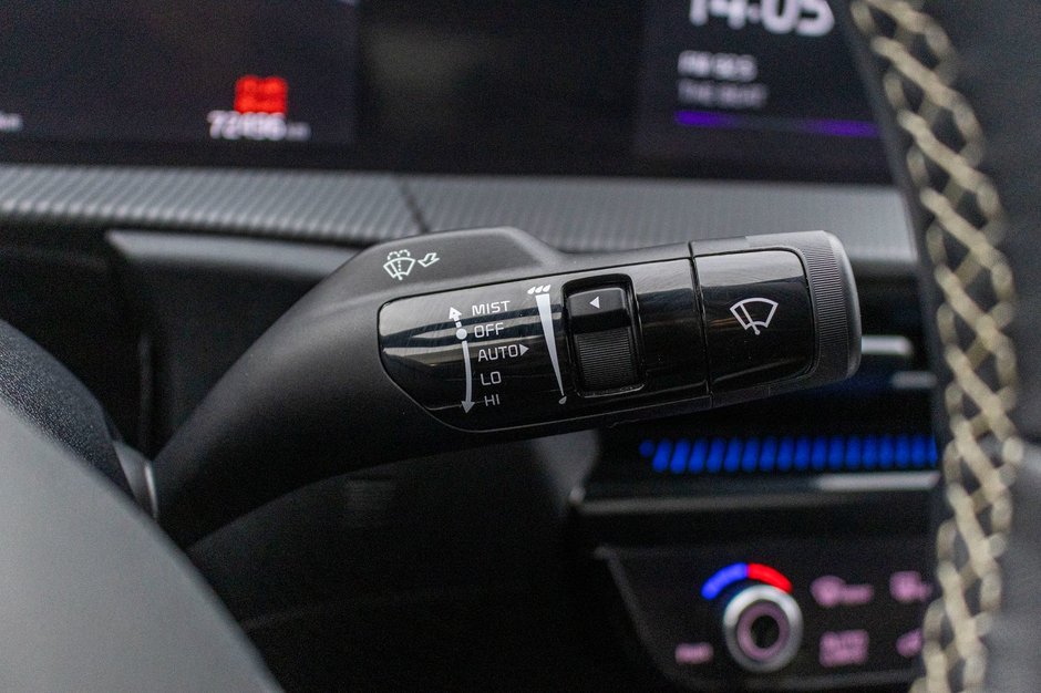 Kia EV6 GT-LINE 2 AWD BLANC TOIT 2024 PAS DE RECLAMATION AU CARFAX