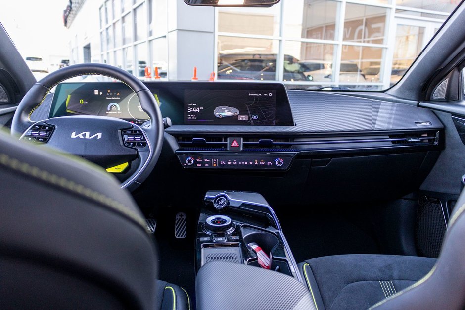 Kia EV6 GT AWD NOIR 34778KM 2024 PAS DE RECLAMATION AU CARFAX