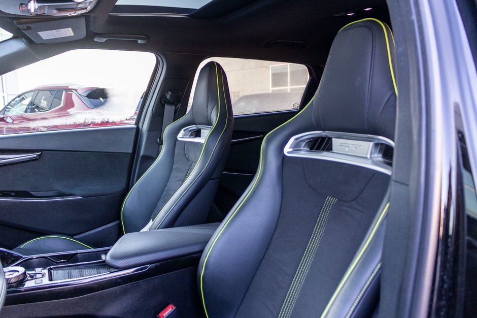 Kia EV6 GT AWD NOIR 34778KM 2024 PAS DE RECLAMATION AU CARFAX