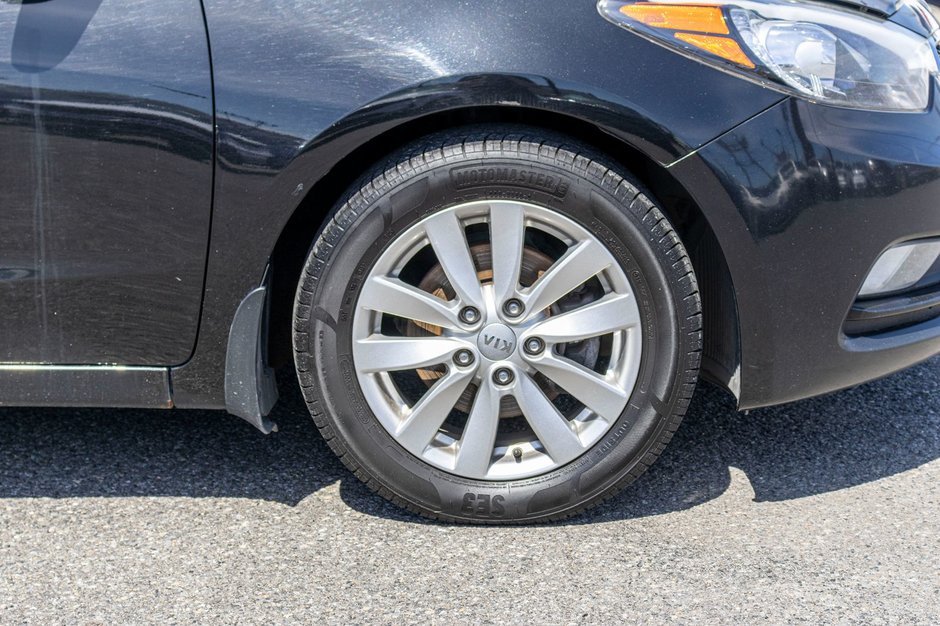 Kia Forte LX+ AUTOM A/C 2014 1 PROPRIO PAS DE RECLAMATON AU CARFAX