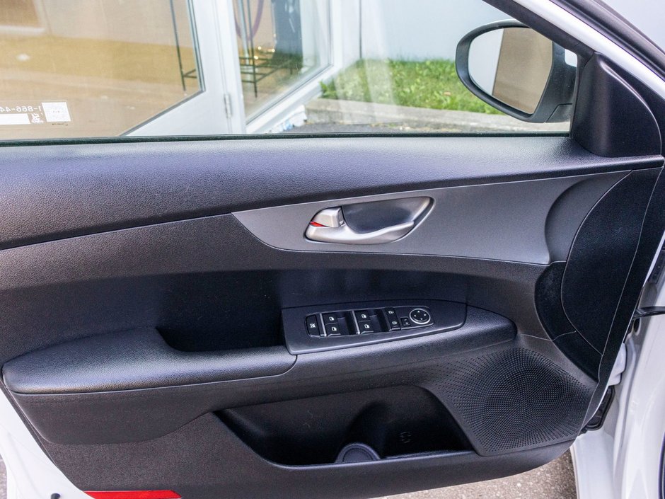 2020 Kia Forte LX MAN A/C BLANCHE NO CARFAX CLAIM