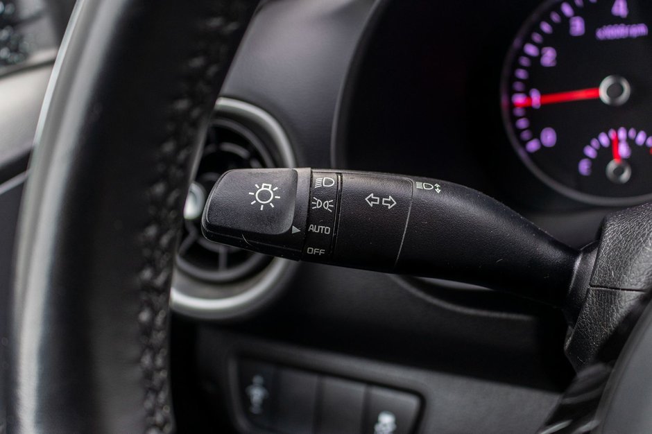 Kia Forte LX AUTOM A/C BAS KILO 2021 1 PROPRIO PAS DE RECLAMATION AU CARFAX