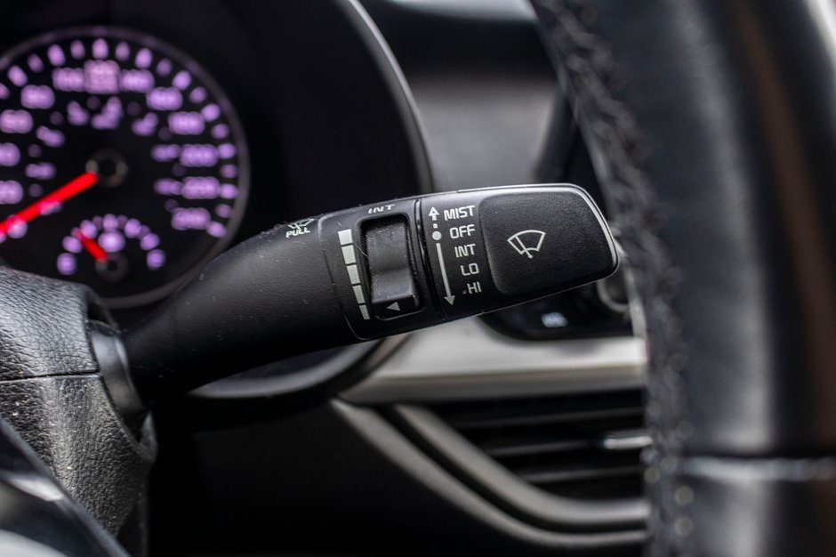 Kia Forte LX AUTOM A/C BAS KILO 2021 1 PROPRIO PAS DE RECLAMATION AU CARFAX