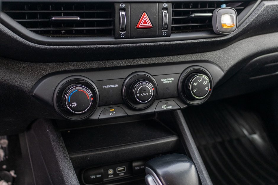 Kia Forte LX AUTOM A/C BAS KILO 2021 1 PROPRIO PAS DE RECLAMATION AU CARFAX