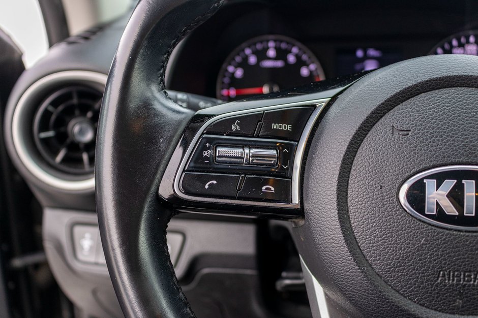 Kia Forte LX AUTOM A/C BAS KILO 2021 1 PROPRIO PAS DE RECLAMATION AU CARFAX