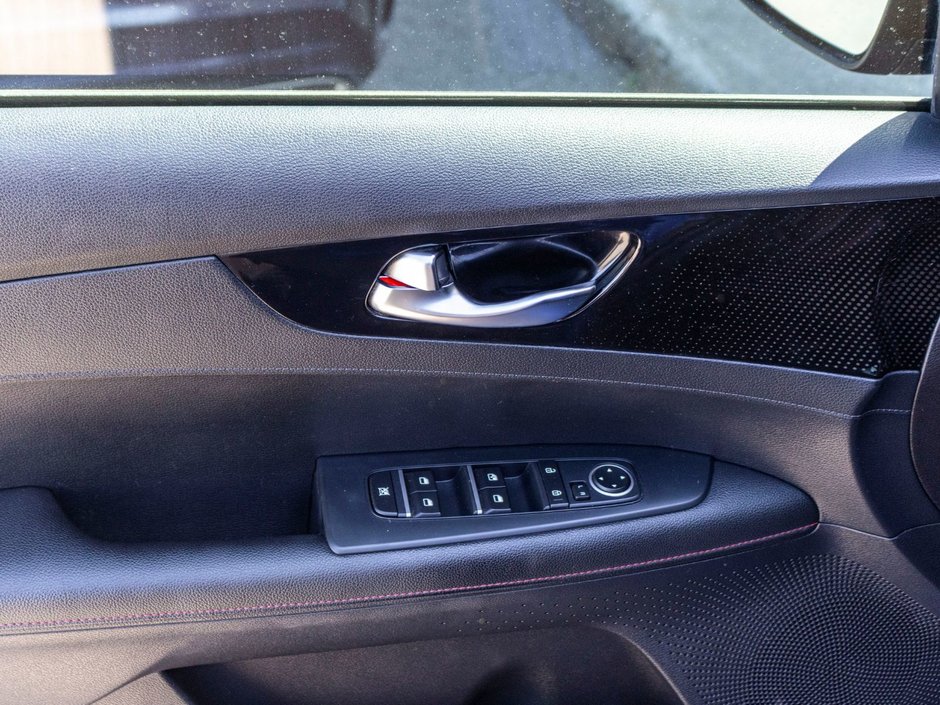 Kia Forte GT LIMITED BERLINE CUIR TOIT MAGS NOIRS 2021 BAS KILO