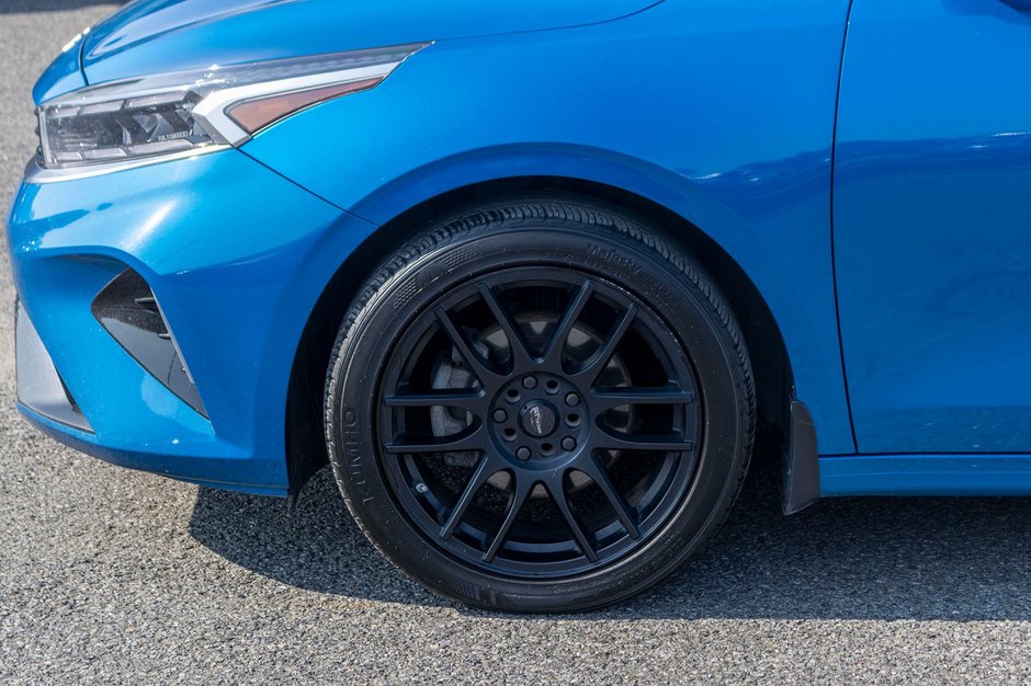 Kia Forte EX+TOIT AUTOM A/C BLEUE 2023 1 PROPRIO PAS DE RECLAMTION AU CARFAX