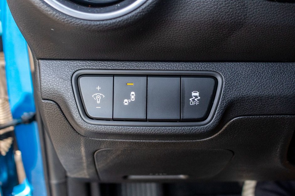 Kia Forte EX+TOIT AUTOM A/C BLEUE 2023 1 PROPRIO PAS DE RECLAMTION AU CARFAX